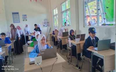 Ditempa Lewat Seleksi Ketat, 9 Peserta Terbaik MTsN 4 Bulukumba Kini Unjuk Kemampuan di OMI 2026